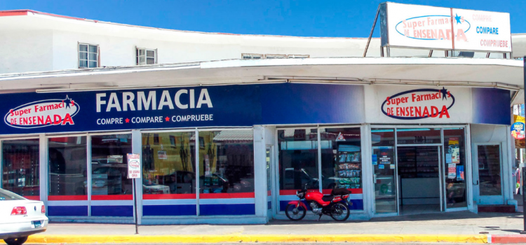 La apertura de farmacias en Ensenada sorprendió este año