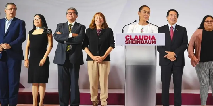 Suma Claudia Sheinbaum a Ebrard a su equipo de campaña