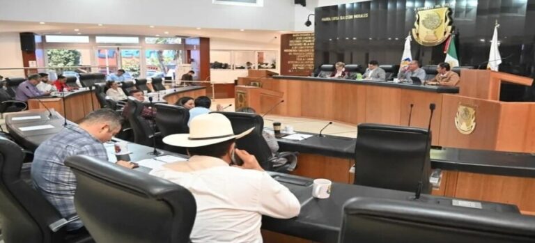 Congreso de Baja California avala reforma a jornada laboral; reducción se