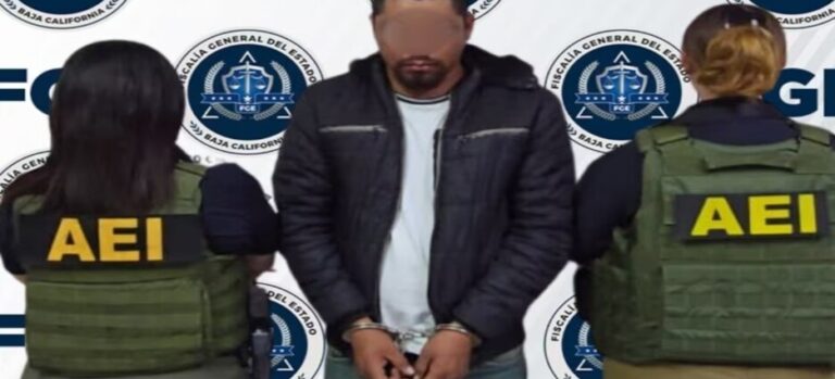 Vinculan a sujeto acusado de intentar incendiar su casa en Ensenada