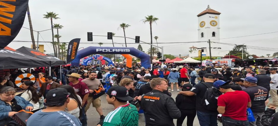 Baja 500 genera alta derrama económica y turismo en Ensenada