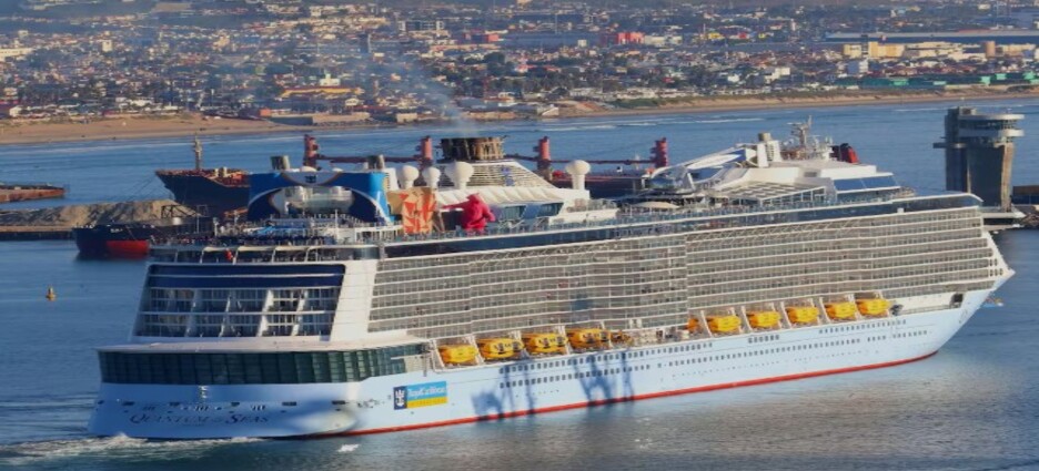 Crucero rompe récord con más de 5,000 pasajeros en Ensenada